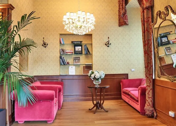 Milton Hotel 4*